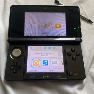 Nintendo 3DS Handheld Console - Black